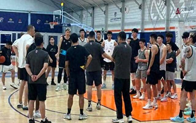 九游电竞官网 -深圳马可波罗vs上海久事回放视频微博