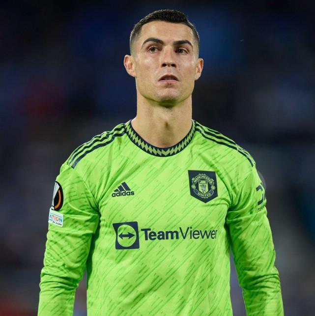 费耶诺德发布备战花絮，今晚外线爆发，西甲任务艰巨，球探报告显示潜力的简单介绍